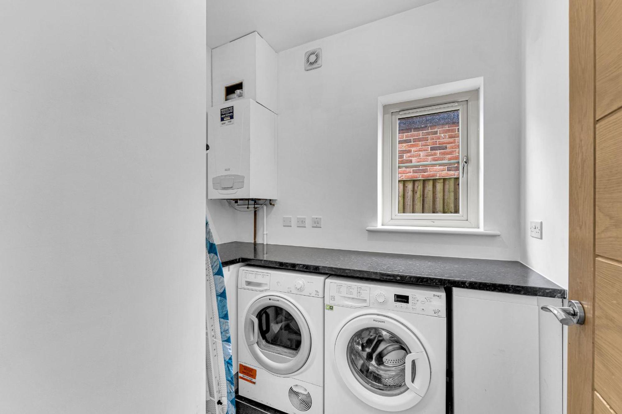Brook Meadow House, 4 Bed House, Manchester Astley  Εξωτερικό φωτογραφία